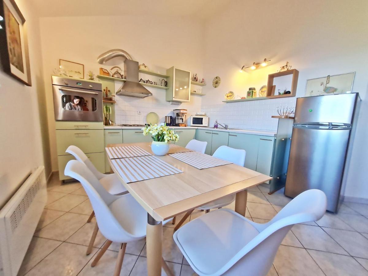 Apartment Ivana Borak Omiš Buitenkant foto