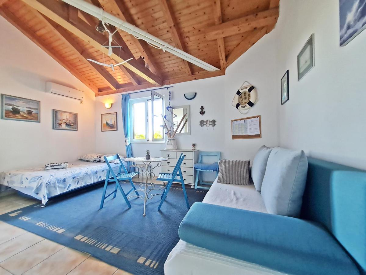 Apartment Ivana Borak Omiš Buitenkant foto